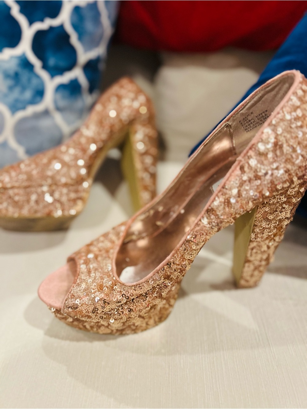 Steve Madden Women's 9.5 Rose Gold Sequin Peep-Toe Heels